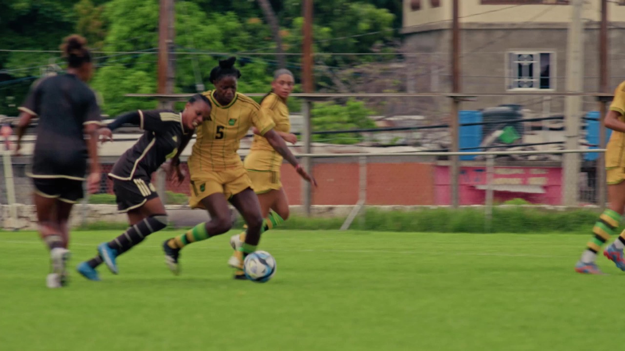 REGGAE GIRLZ